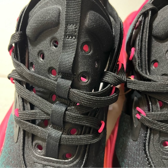 adidas Trae Young 3 J 'From The Ground Up' Sz. 7 Black/Acid Orange IG0679** - Picture 7 of 7